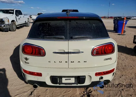 2019 Mini Cooper S Clubman z USA, uszkodzony, nr VIN WMWLN9C55K2L16962